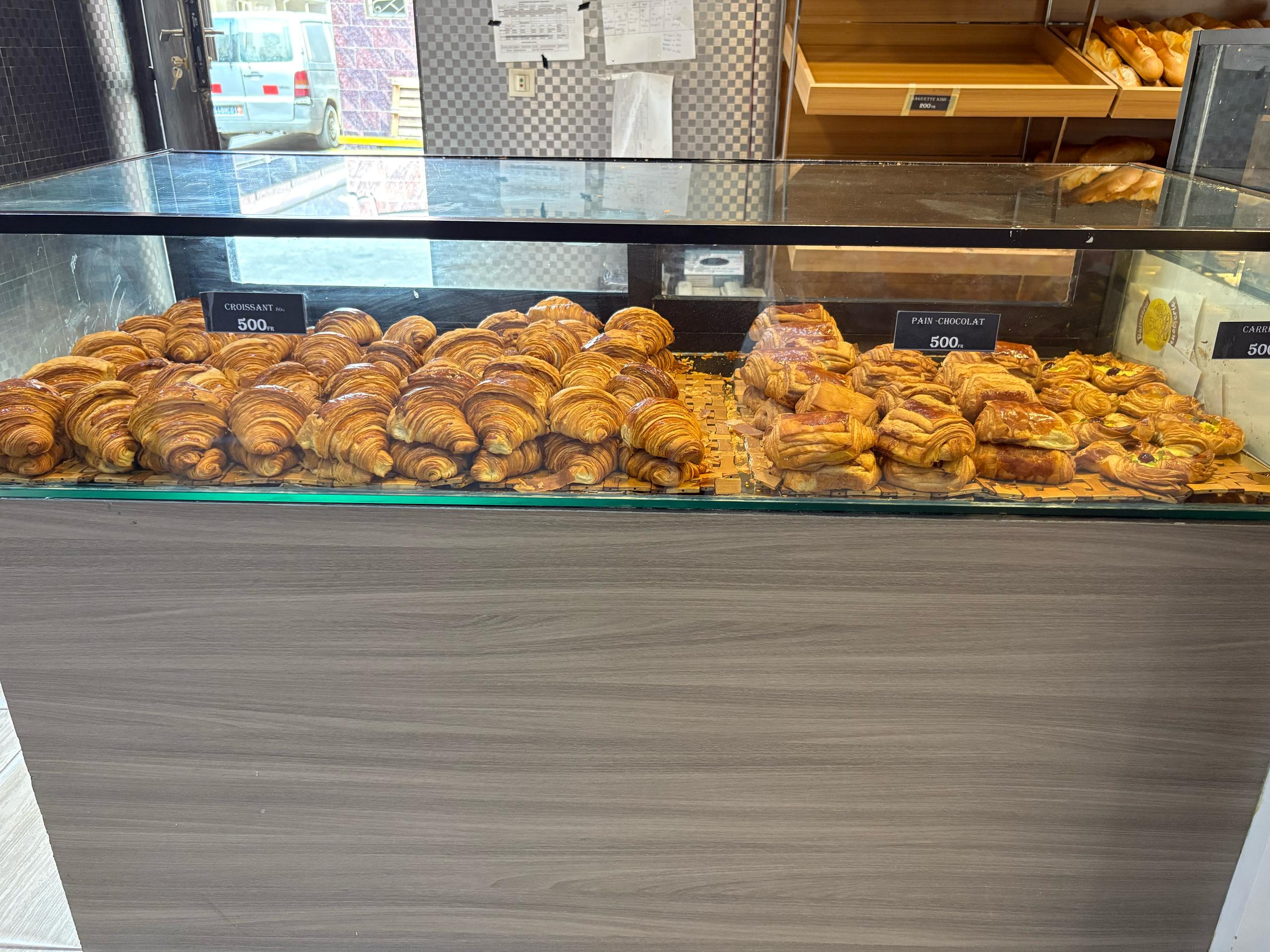 Pâtisserie-Boulangerie-Viennoiserie KIMI Abidjan Yopougon Cote d'Ivoire
